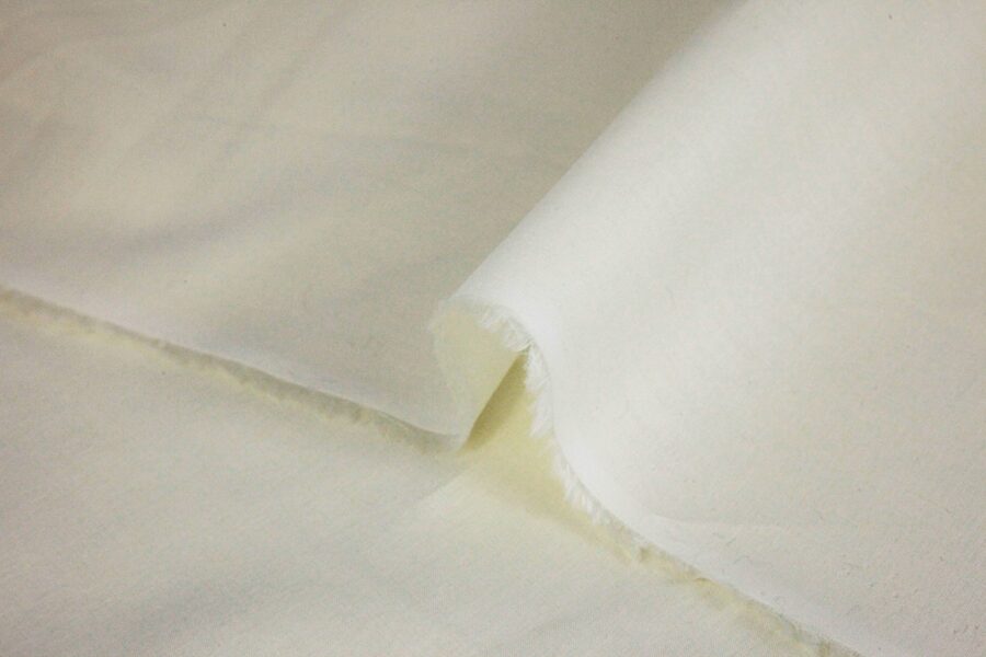 Japanese solid cotton lawn fabric ivoire