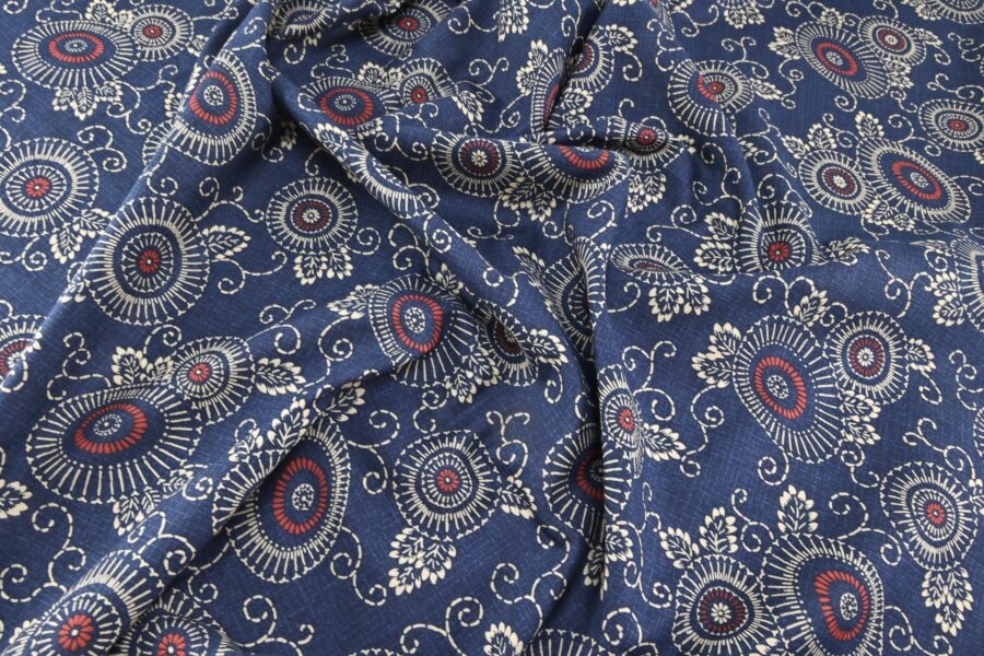 Tissu-Japonais-fleur-vintage-et-feuillages