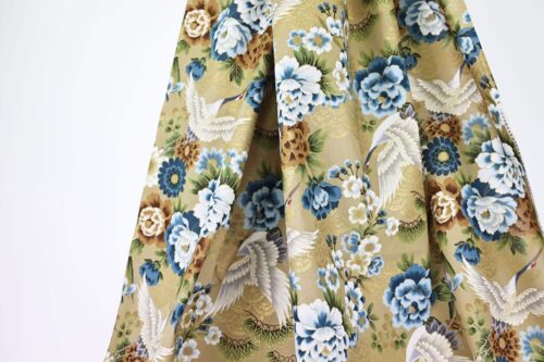 Tissu Héron Japonais doré. Japan fabric, Japan textile, Japanese fabric