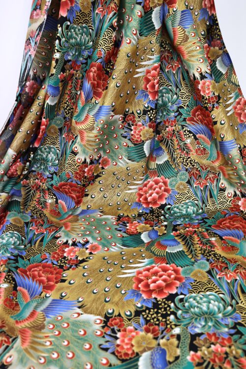 Tissu Japonais paon doré. Japan fabric, japanese fabrics, japanese fabric, japan textile