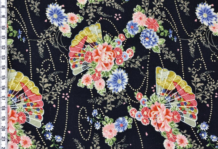 Tissu Japonais éventail kiku botan fond noir