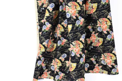 Tissu Japonais éventail kiku botan fond noir
