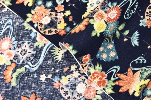 Tissu Japonais fleurs dans l'eau fond bleu