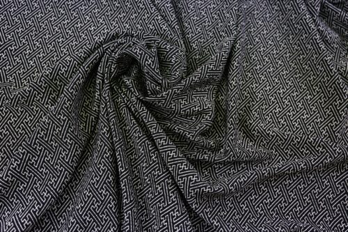 Tissu Chirimen Sayagata fond noir. Japanese fabric. Chirimen fabric