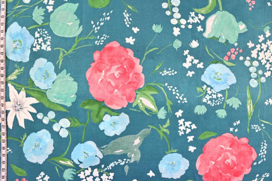 Nani IRO Rakuen soie et coton bleu canard. Japanese fabric