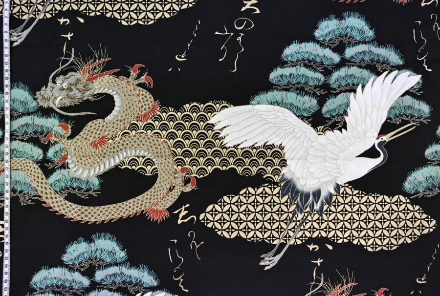 Tissu Grue et Dragon doré fond noir. Japanese fabric