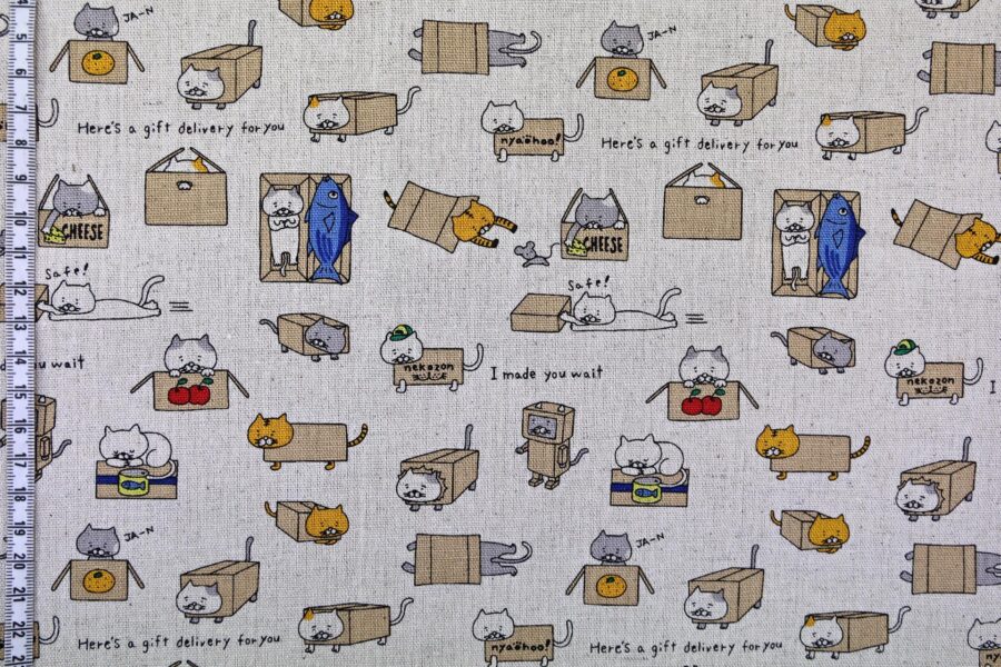 Tissu Japonais Chats dans Boîtes fond écru. Japanese fabric