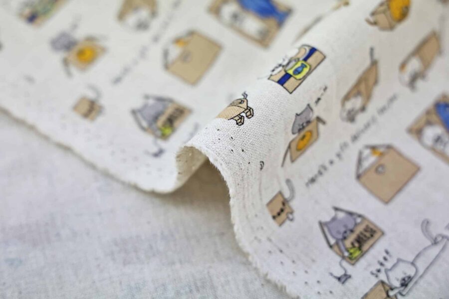 Tissu Japonais Chats dans Boîtes fond écru. Japanese fabric