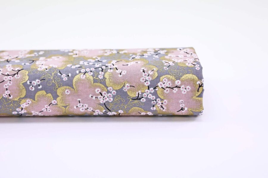 Tissu Japonais Ume rose doré fond gris. Japanese fabric