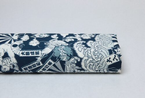 Tissu manga Japonais fond bleu. Japanese fabric. Manga Fabric