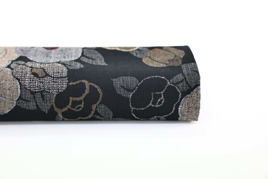 Coton dobby Japonais floral Tsubaki marron. Japanese fabrics