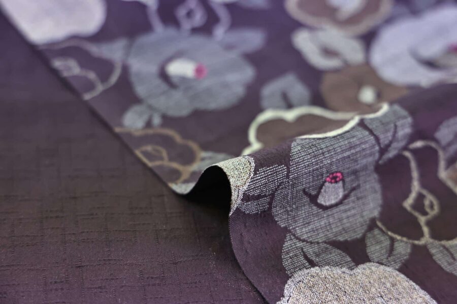 Coton dobby Japonais floral Tsubaki violet. Japanese fabrics