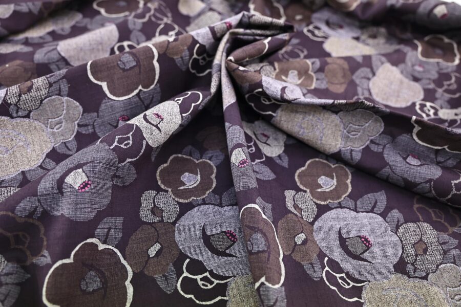 Coton dobby Japonais floral Tsubaki violet. Japanese fabrics