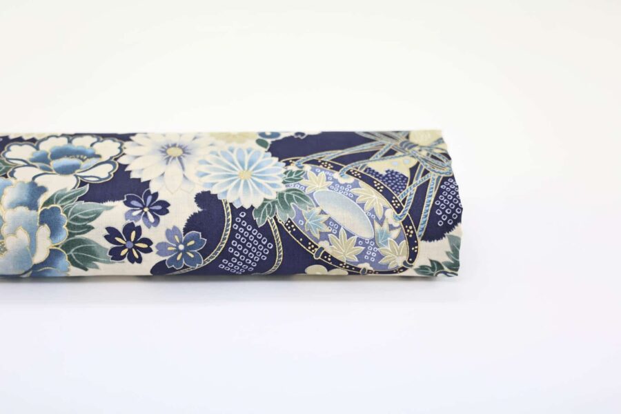 Tissu Japonais Tsuzumi Sensu bleu. Japan fabric