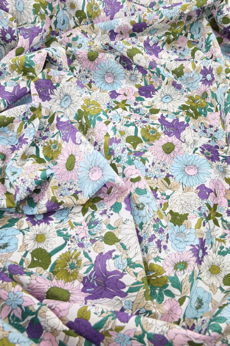 Coton lawn style liberty coloré bleu et lilas. Japanese fabric. Liberty