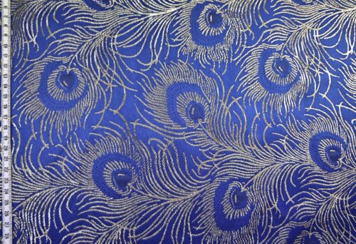 Brocart plume de paon argenté fond bleu. brocard fabrics