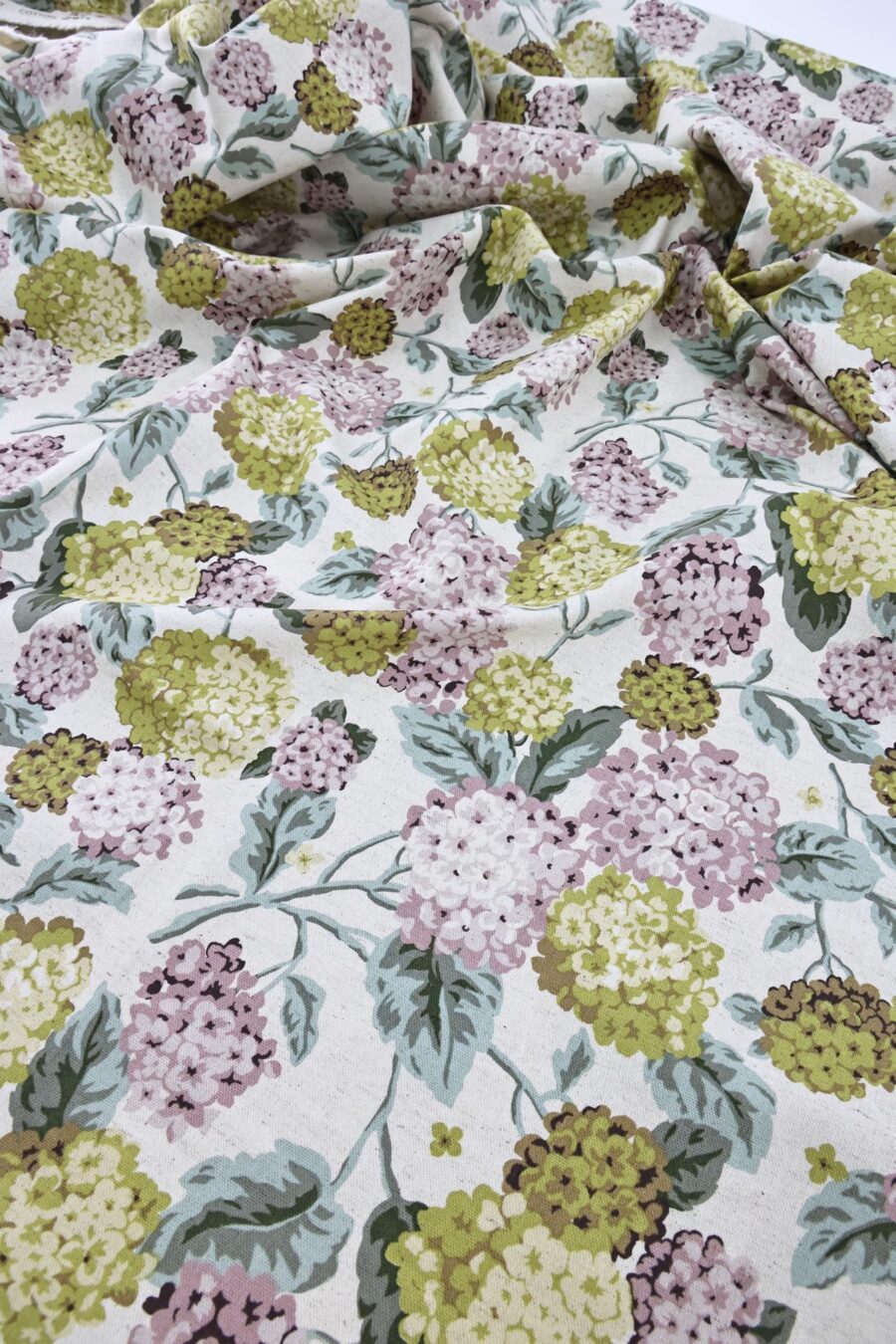 Canvas Japonais hortensia jaune. japanese fabric