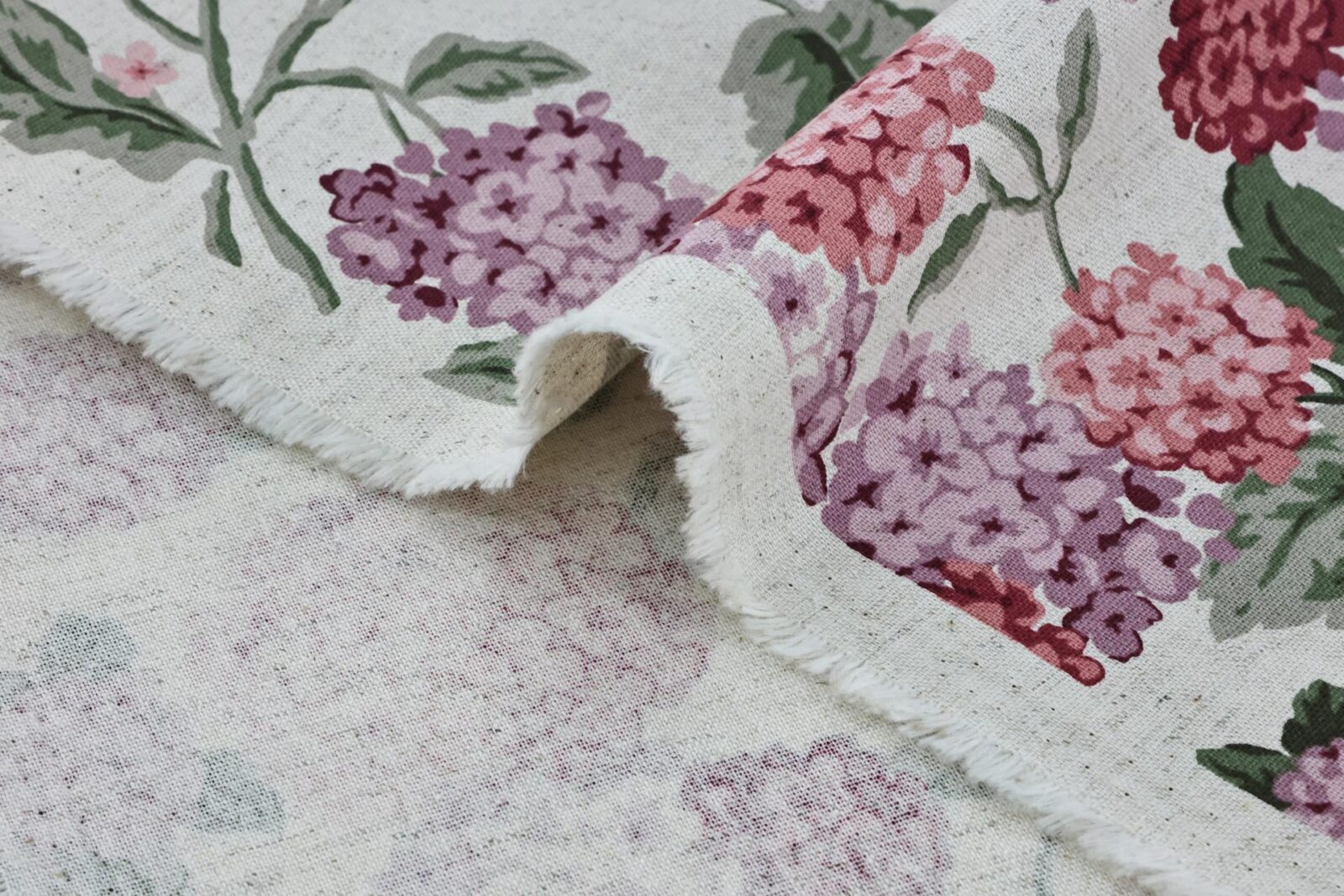 Canvas Japonais hortensia rose. Japanese fabric