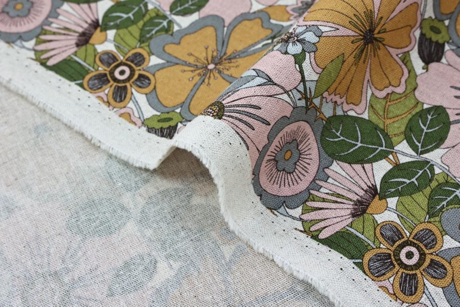 Canvas fleurs esprit vintage jaune rose. Japanese fabric