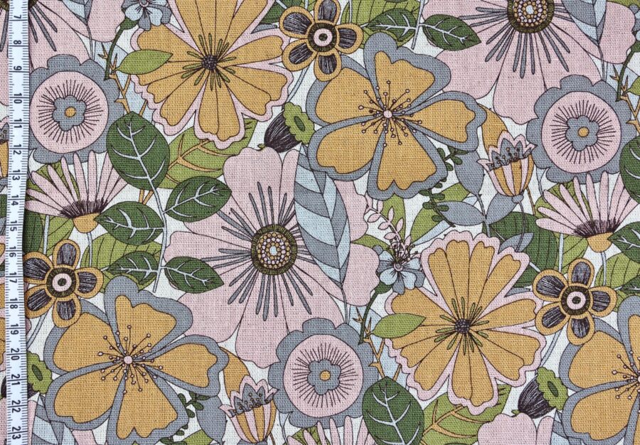 Canvas fleurs esprit vintage jaune rose. Japanese fabric