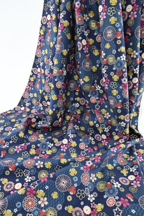Tissu oiseaux kawaii et fleurs. Japanese fabric