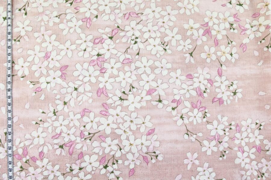 Tissu Japonais cerisier en floraison fond rose. Japanese fabric