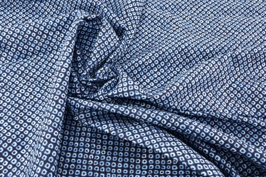 Tissu Japonais imprimé indigo Kanoko shibori. Japanese fabric