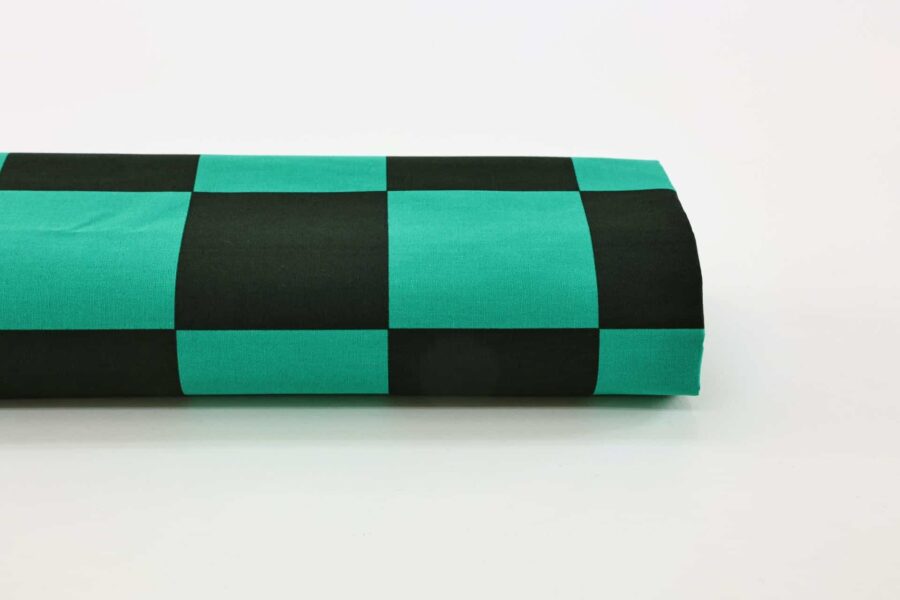 Tissu manga Japonais Ichimatsu vert et noir. Manga fabric