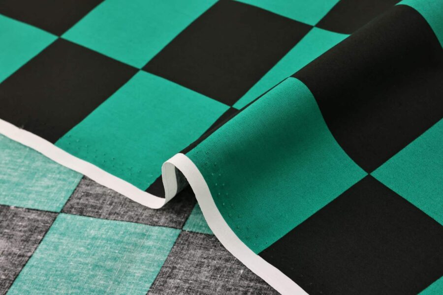 Tissu manga Japonais Ichimatsu vert et noir. Manga fabric