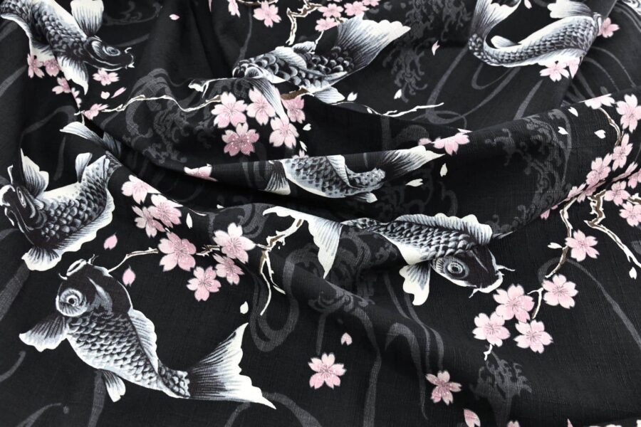 Tissu Japonais carpes et Sakura fond noir. Japanese fabric