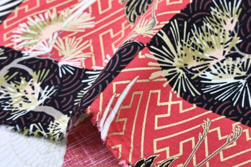Japanese fabric Crane and red sayagata