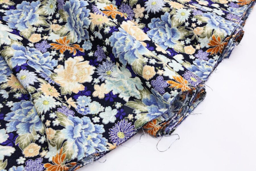Japanese Jacquard fabric blue-dyed with floral bloom