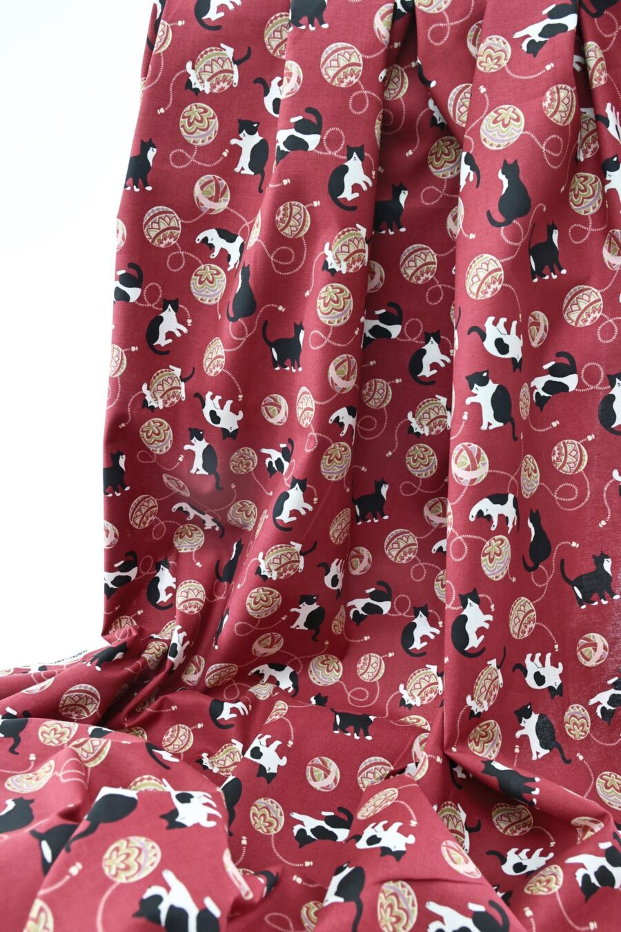 Kawaii Neko Temari fabric red background