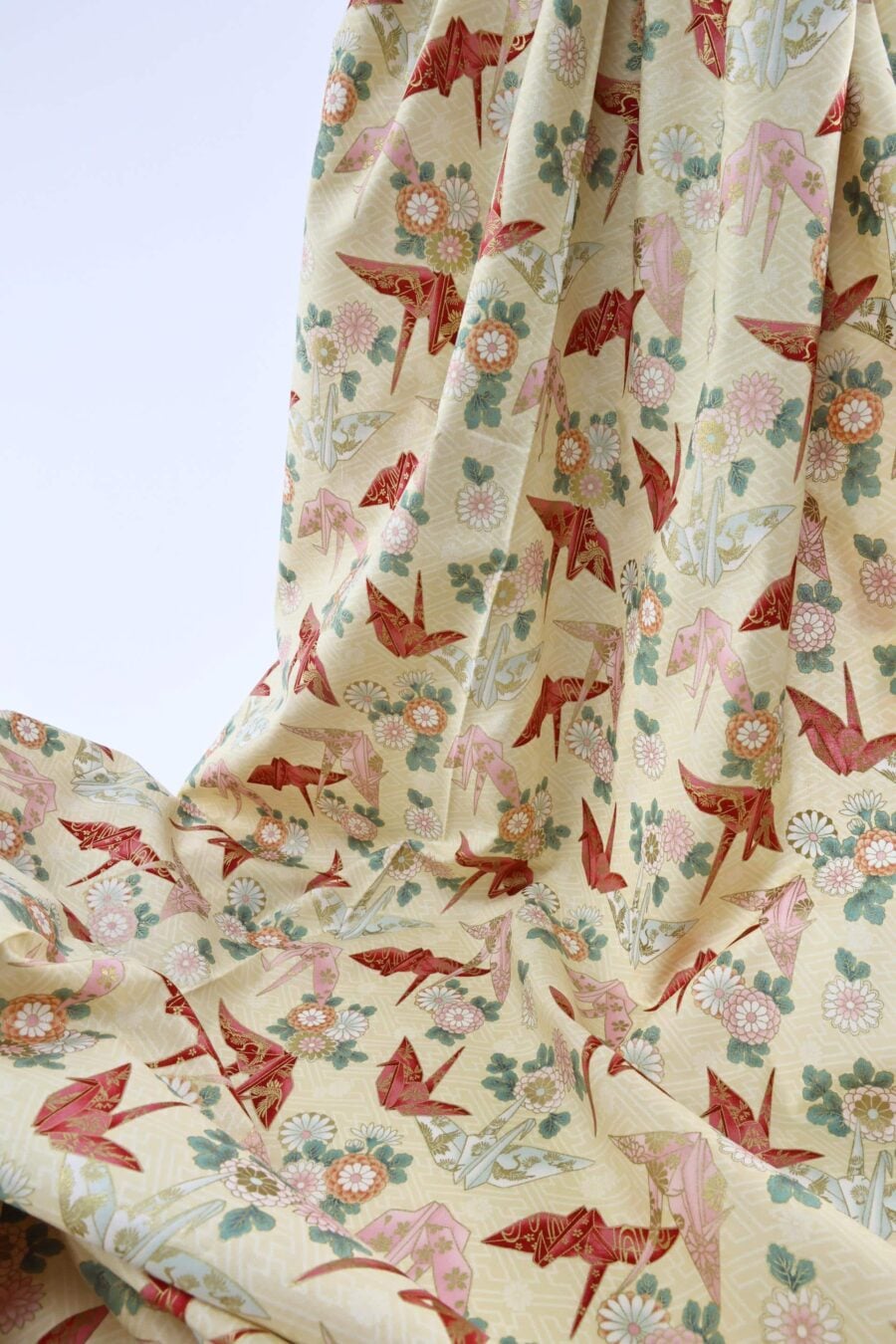 Japanese fabric origami cranes Sayagata ivory Background