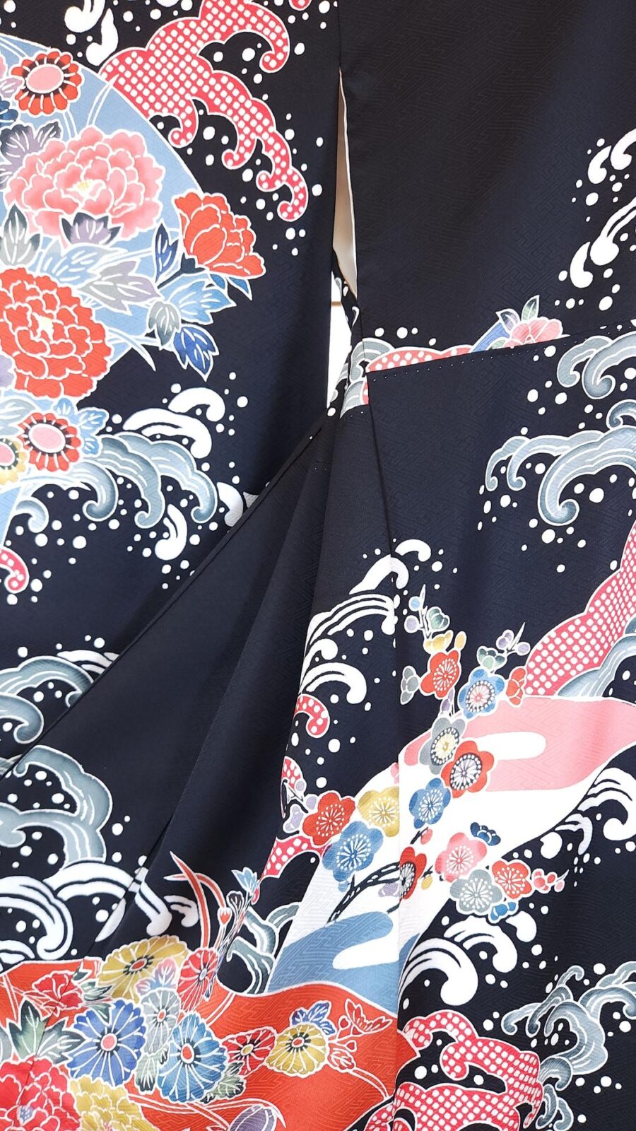 Black Chū-Furisode Okinawa style colorful waves