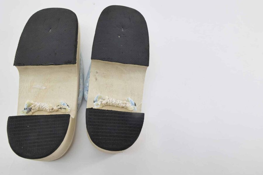 Wooden Geta with lace