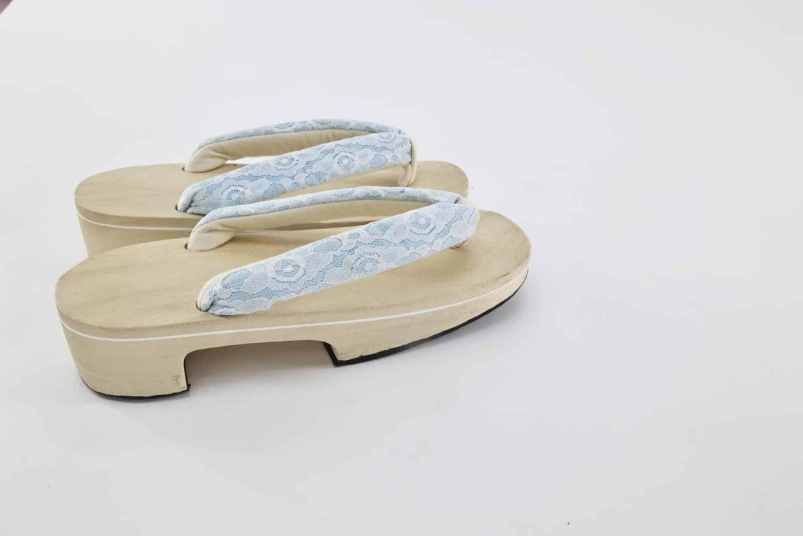 Wooden Geta with lace