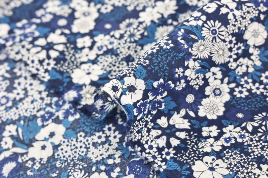 Japanese cotton lawn small flowers on navy blue