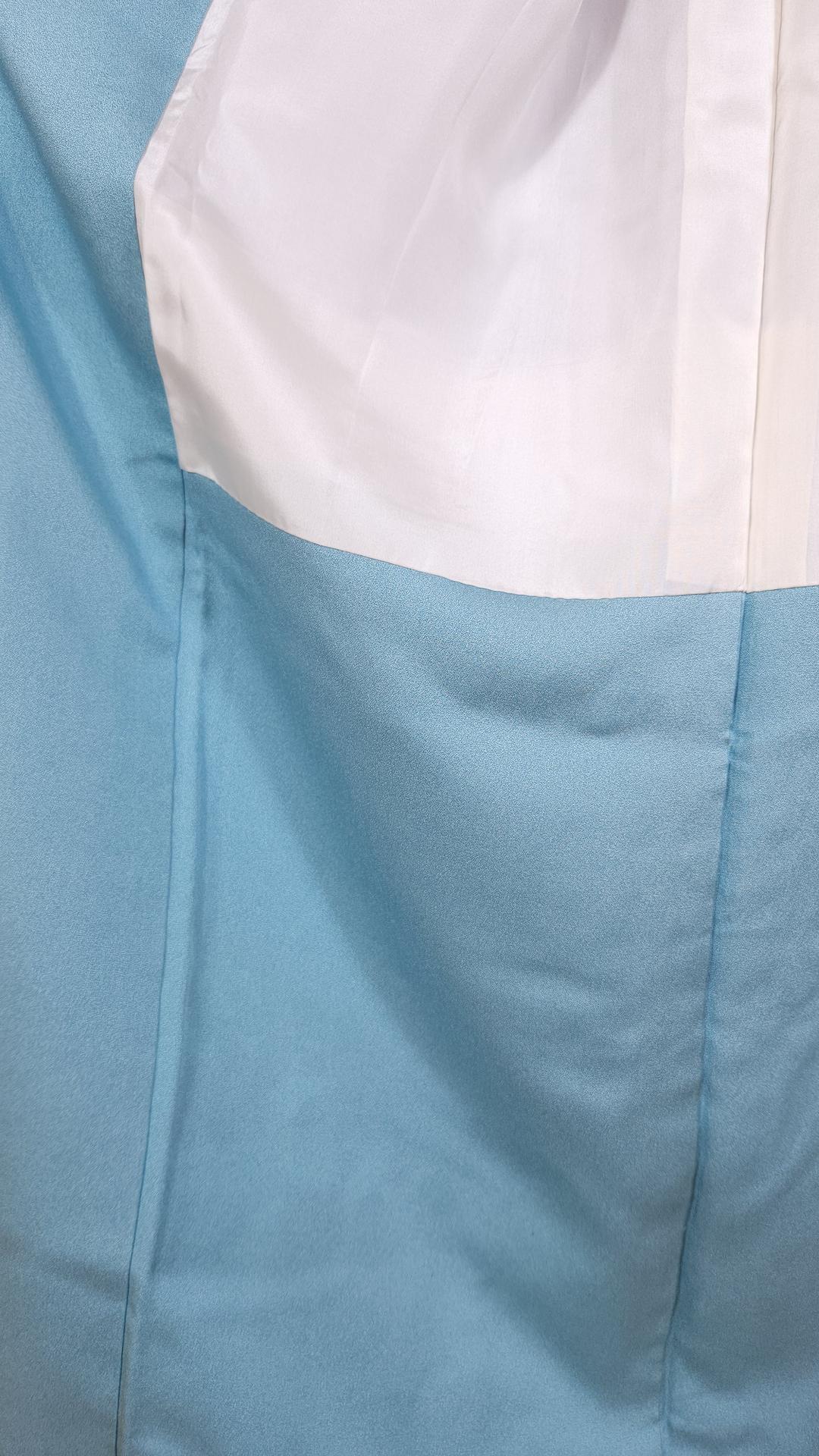 Light blue houmongi with pearlescent flowers