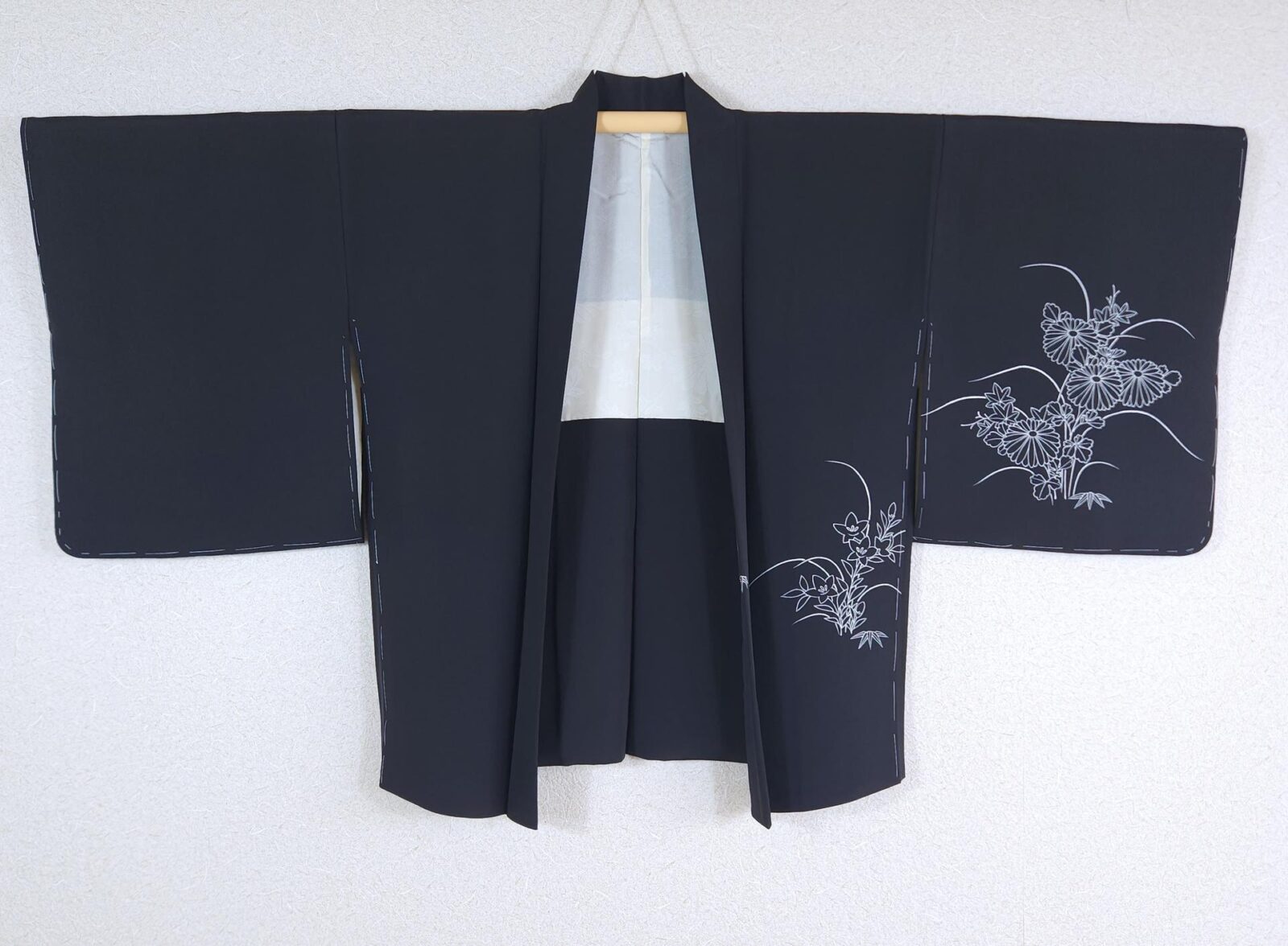 Black Haori with Hana Guruma motif