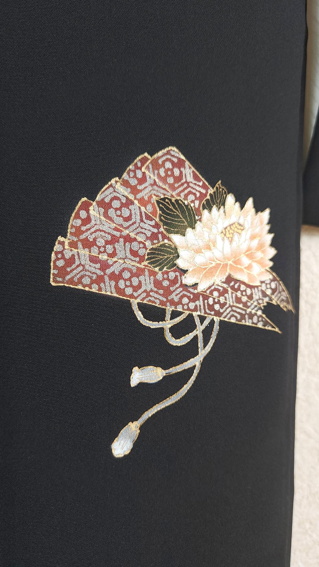 Black Haori with golden chrysanthemums and fans