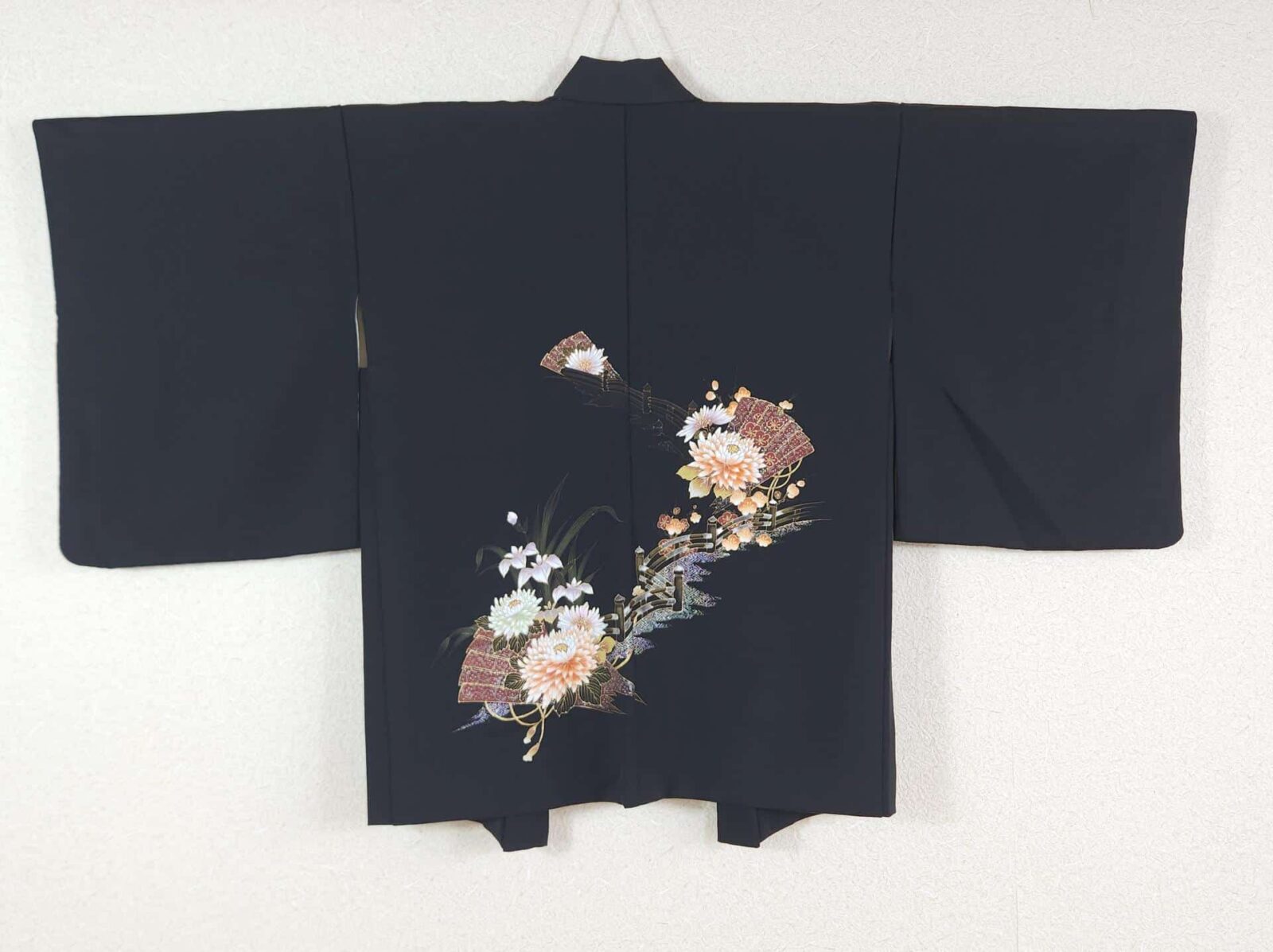 Black Haori with golden chrysanthemums and fans