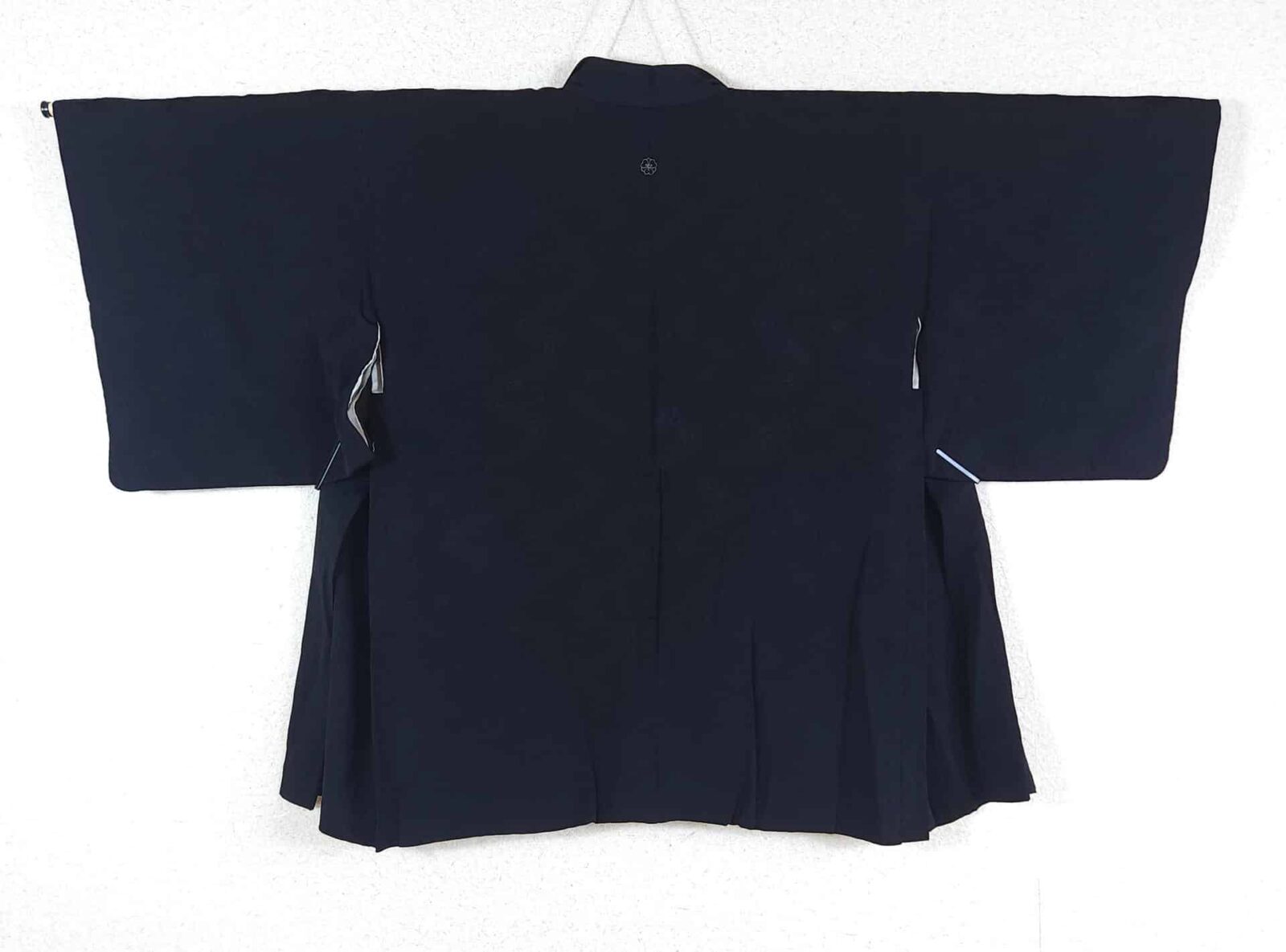 Black Haori with subtle wavy patterns