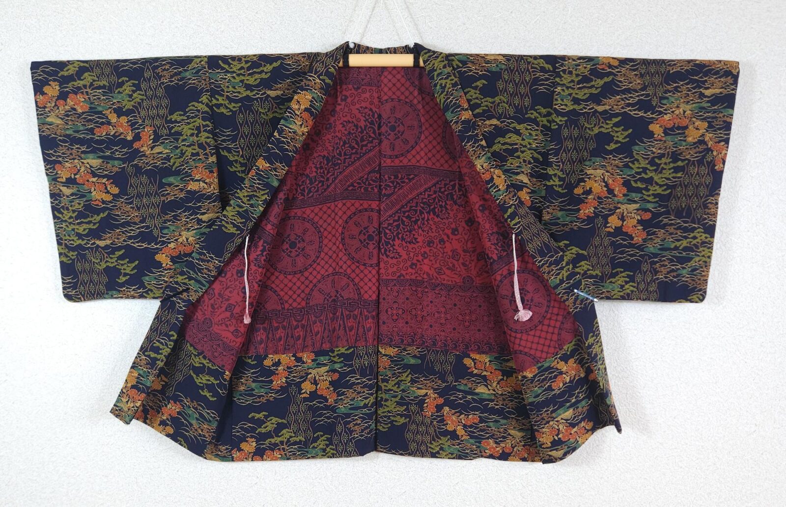Dark blue Haori with pine and flower motifs