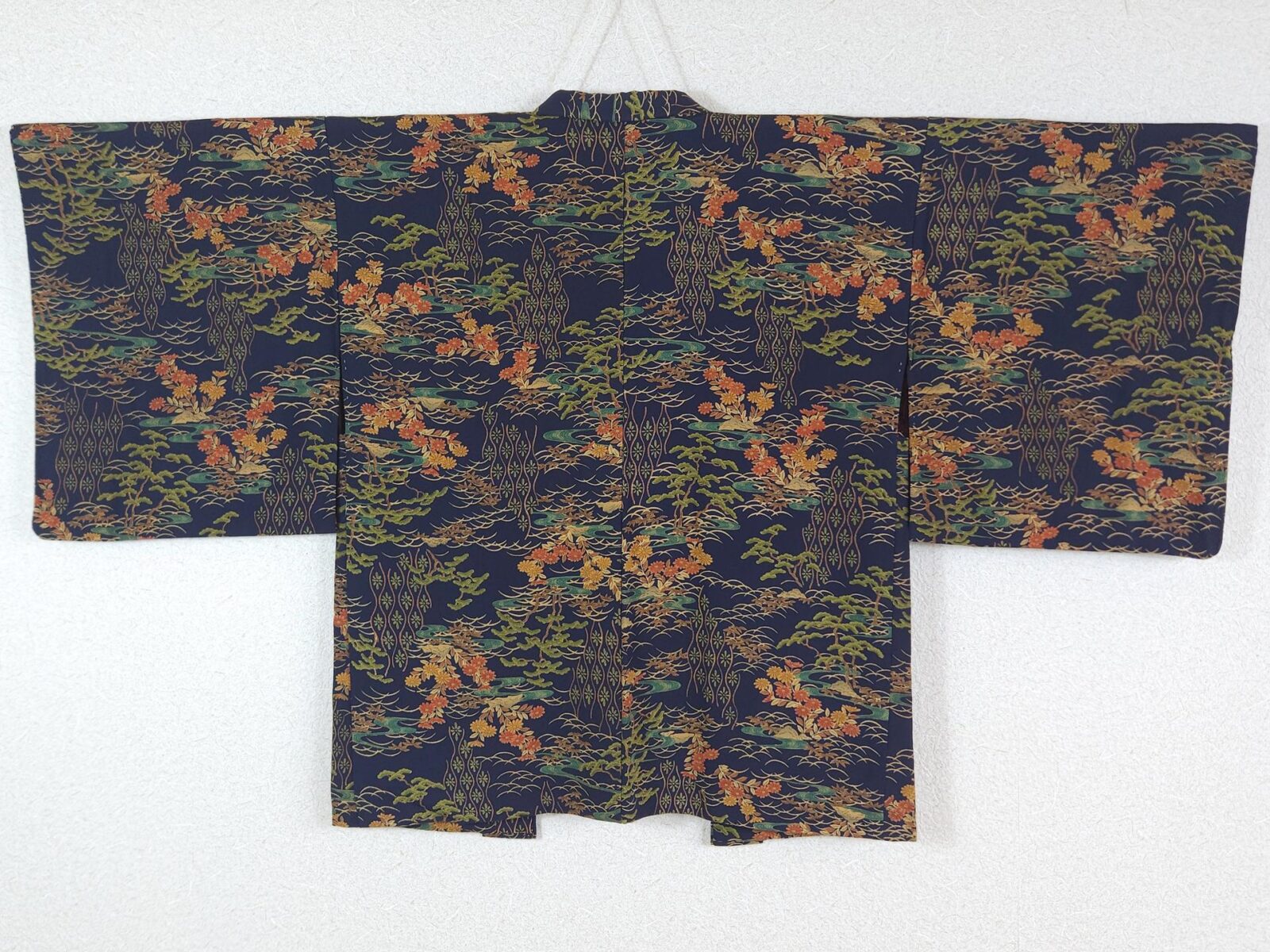 Dark blue Haori with pine and flower motifs