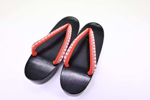 Geta with Asanoha motif