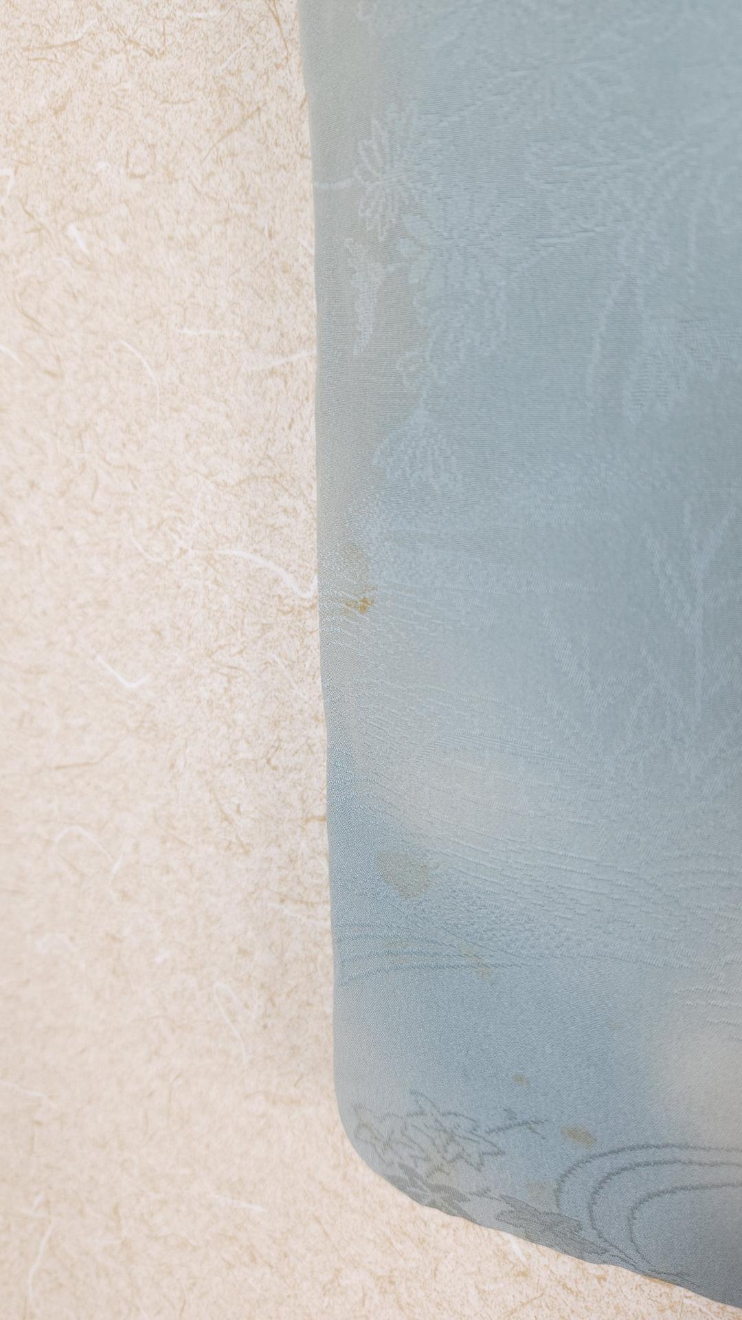 Gradient blue Haori with white motifs