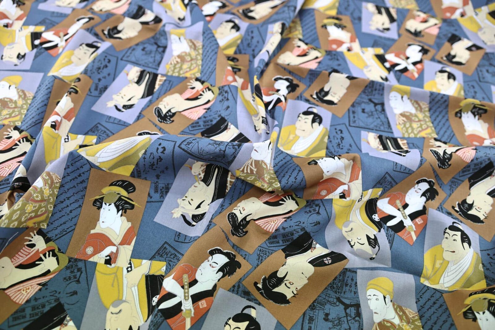 Japanese fabric – Kabuki portraits blue background