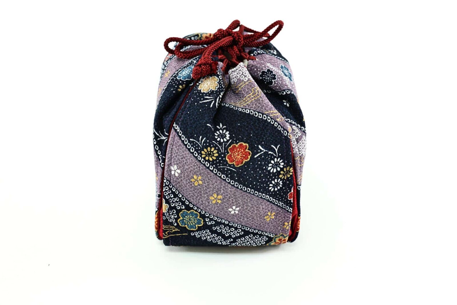 Kimono bag in floral chirimen fabric