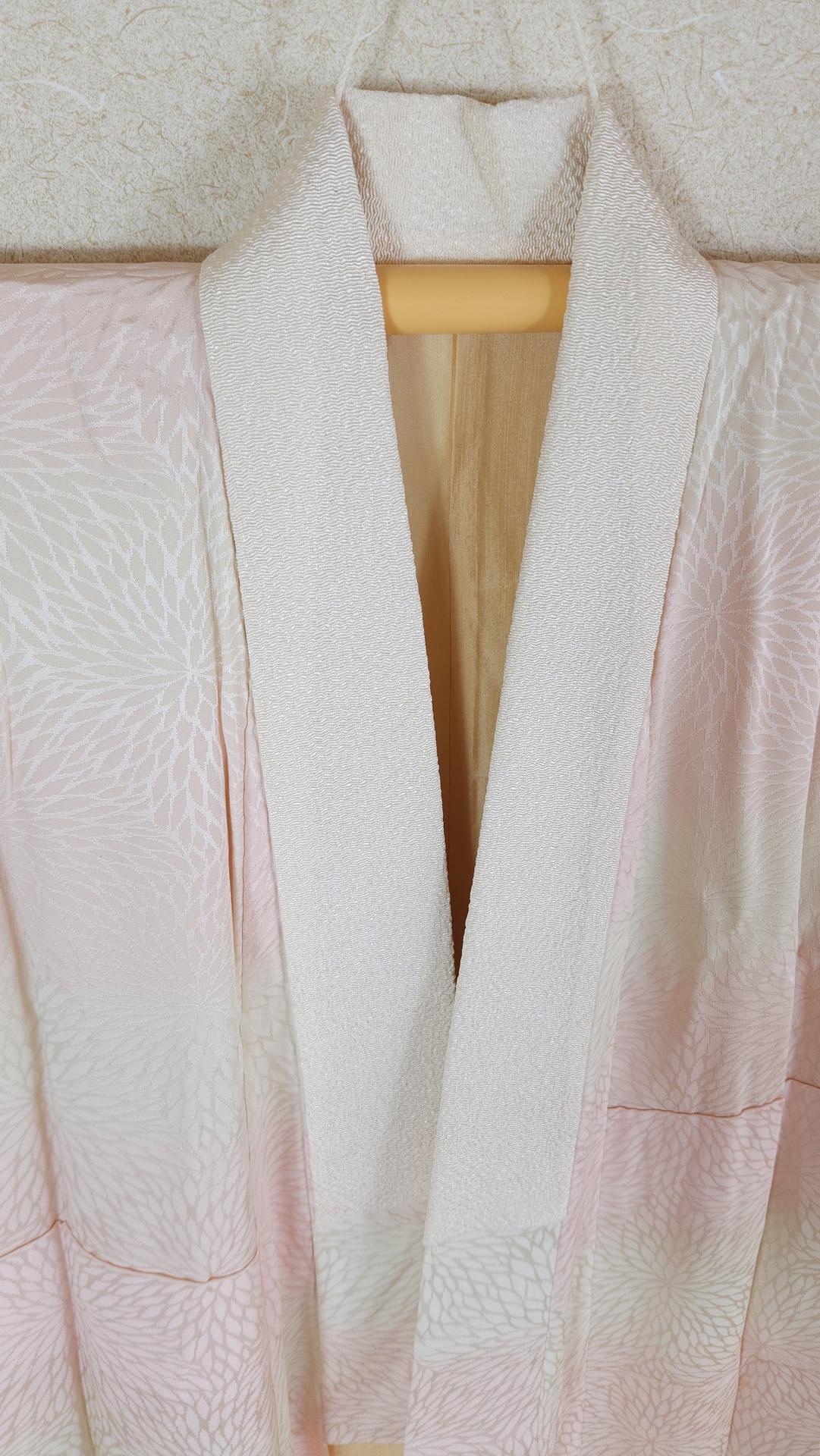 Nagajuban in pink kiku-patterned brocade